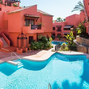 Rentandhomes Luxury Marbella